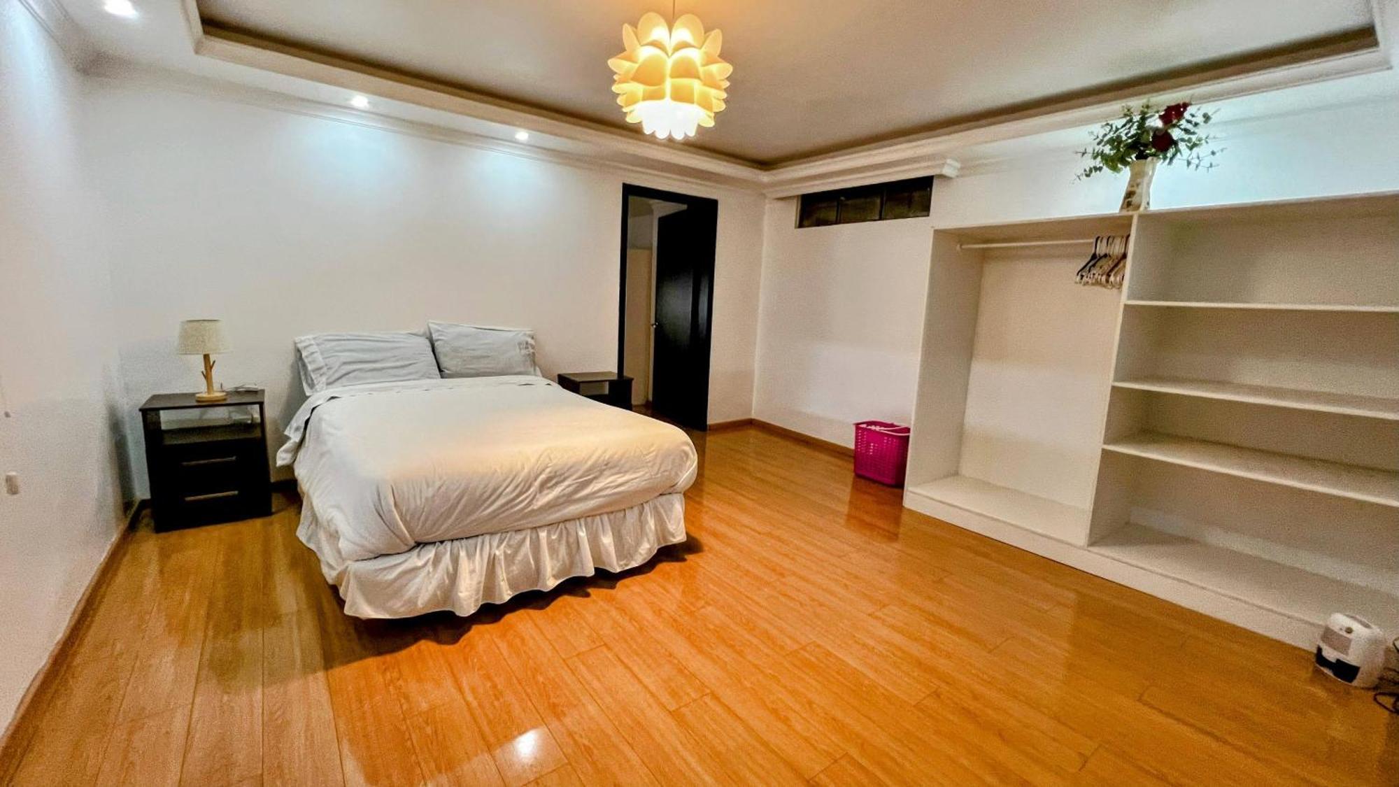 Edificio Tofino Apartment Quito Exterior photo