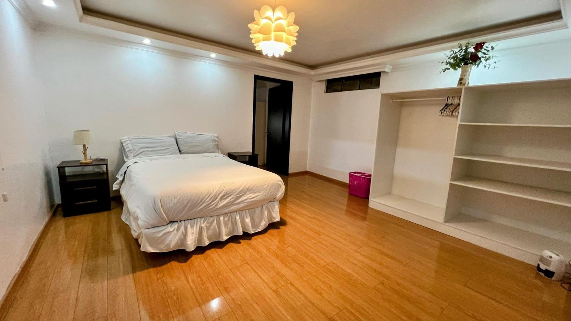 Edificio Tofino Apartment Quito Exterior photo