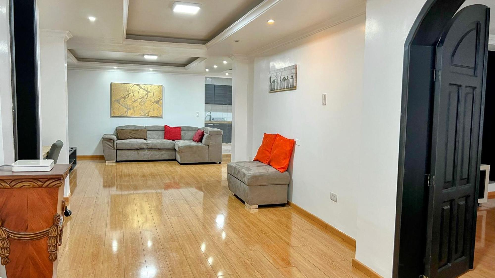 Edificio Tofino Apartment Quito Exterior photo