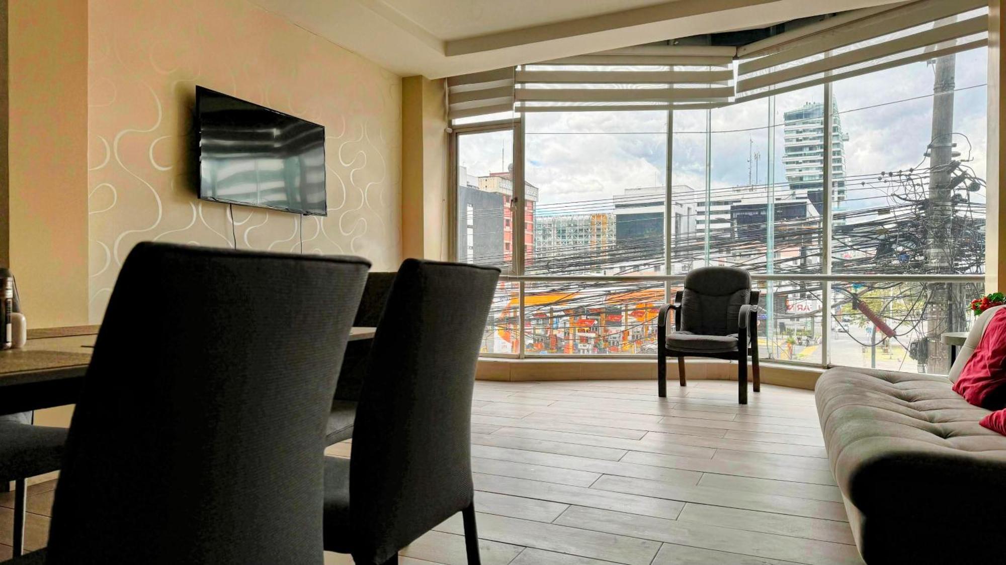 Edificio Tofino Apartment Quito Exterior photo